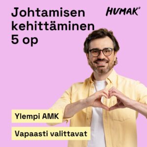 Vaalean violetilla taustalla hymyilevä mies, jolla on silmälasit, parta ja vaaleankeltainen kauluspaita, muodostaa käsillään sydämen. Kuvassa lukee: "Johtamisen kehittäminen 5 op". Alareunassa vaaleankeltaisella pohjalla korostetut sanat: "Ylempi AMK" ja "Vapaasti valittavat". Humak-logo oikeassa yläkulmassa.